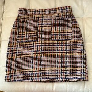 Plaid Wool skirt size S pockets